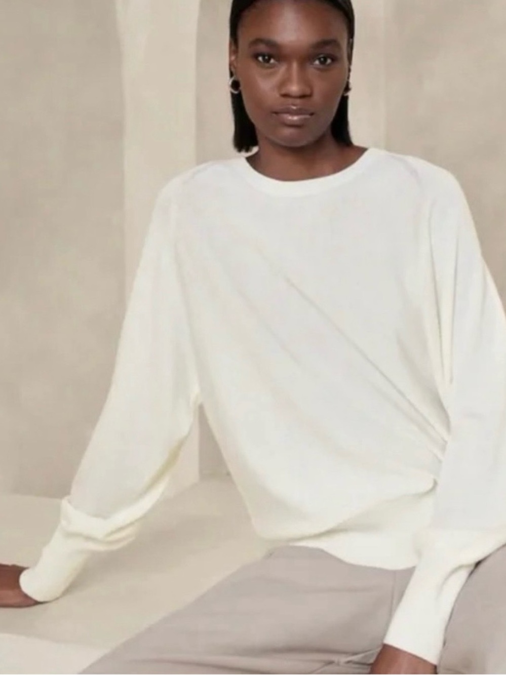 Banana Republic Telma 100% Extra Fine Merino Wool Oversized Sweater | Cream | Xs